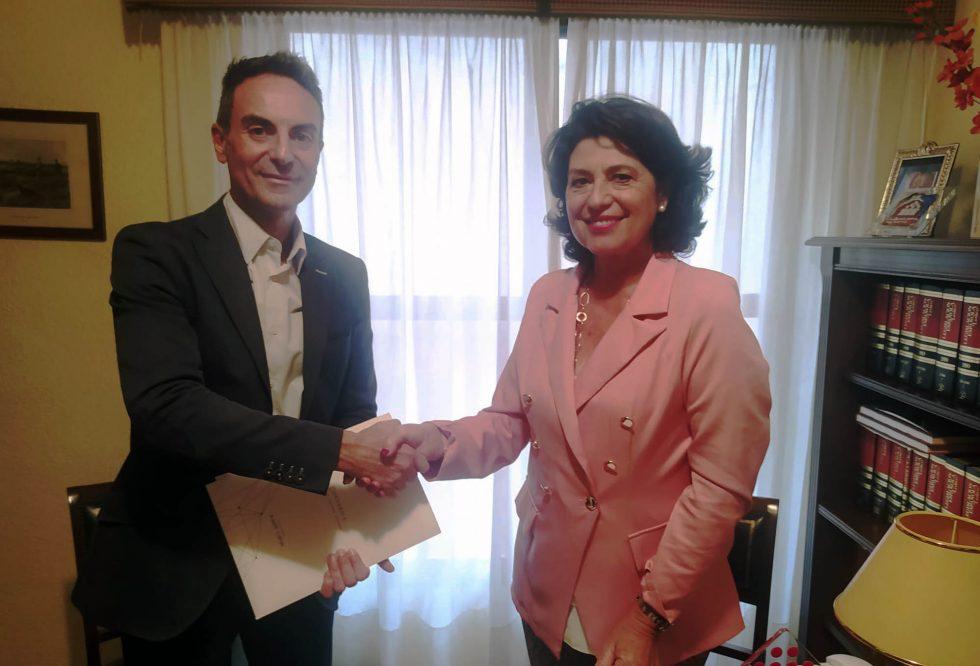 Acuerdo de colaboración entre CAF Córdoba y Conversia
