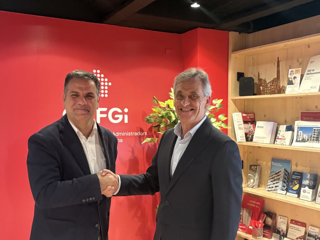 acuerdo colaboración colegio administradores de fincas de Girona y Conversia